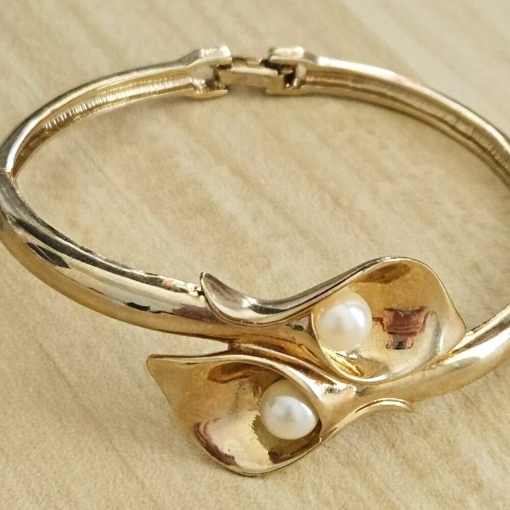 Avon SH Bracelet
